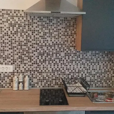 Apartment Jovich 3 *