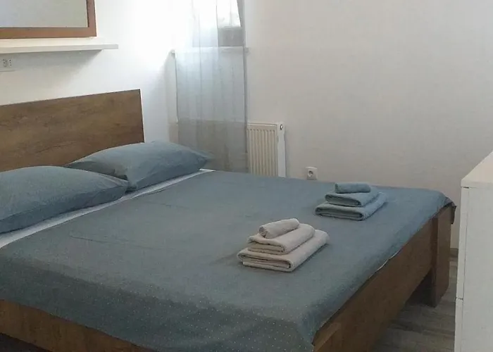 Jovich 3 * Moscenicka Draga